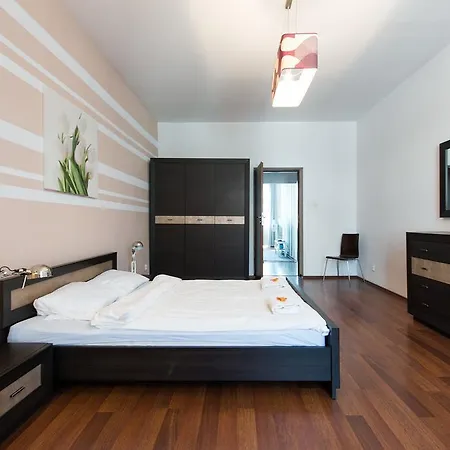 Appartement Abroad *