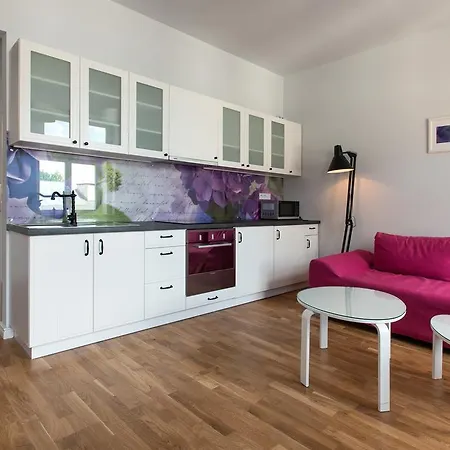 Apartament Abroad *